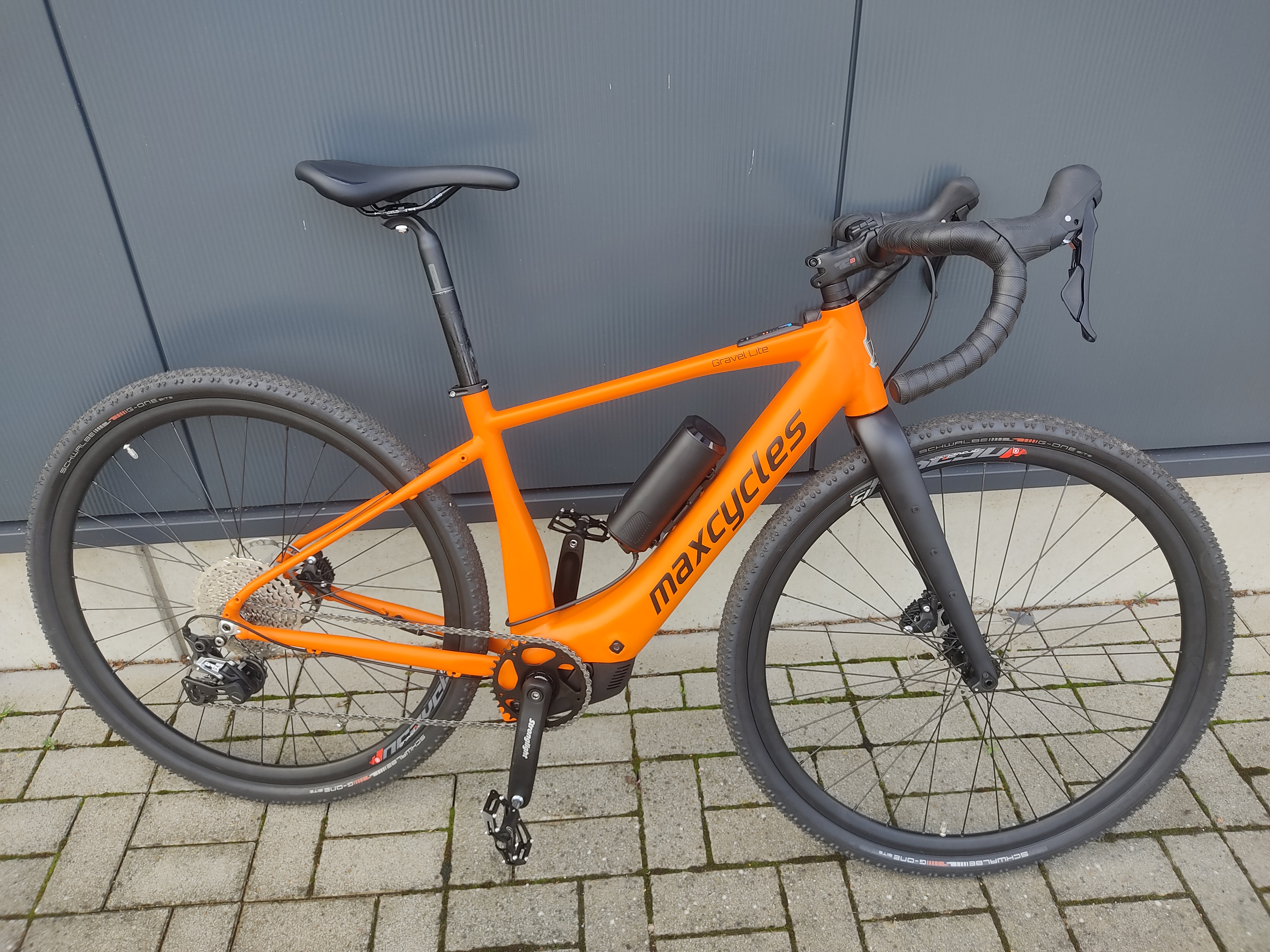 A Gravel Lite SX from the right side