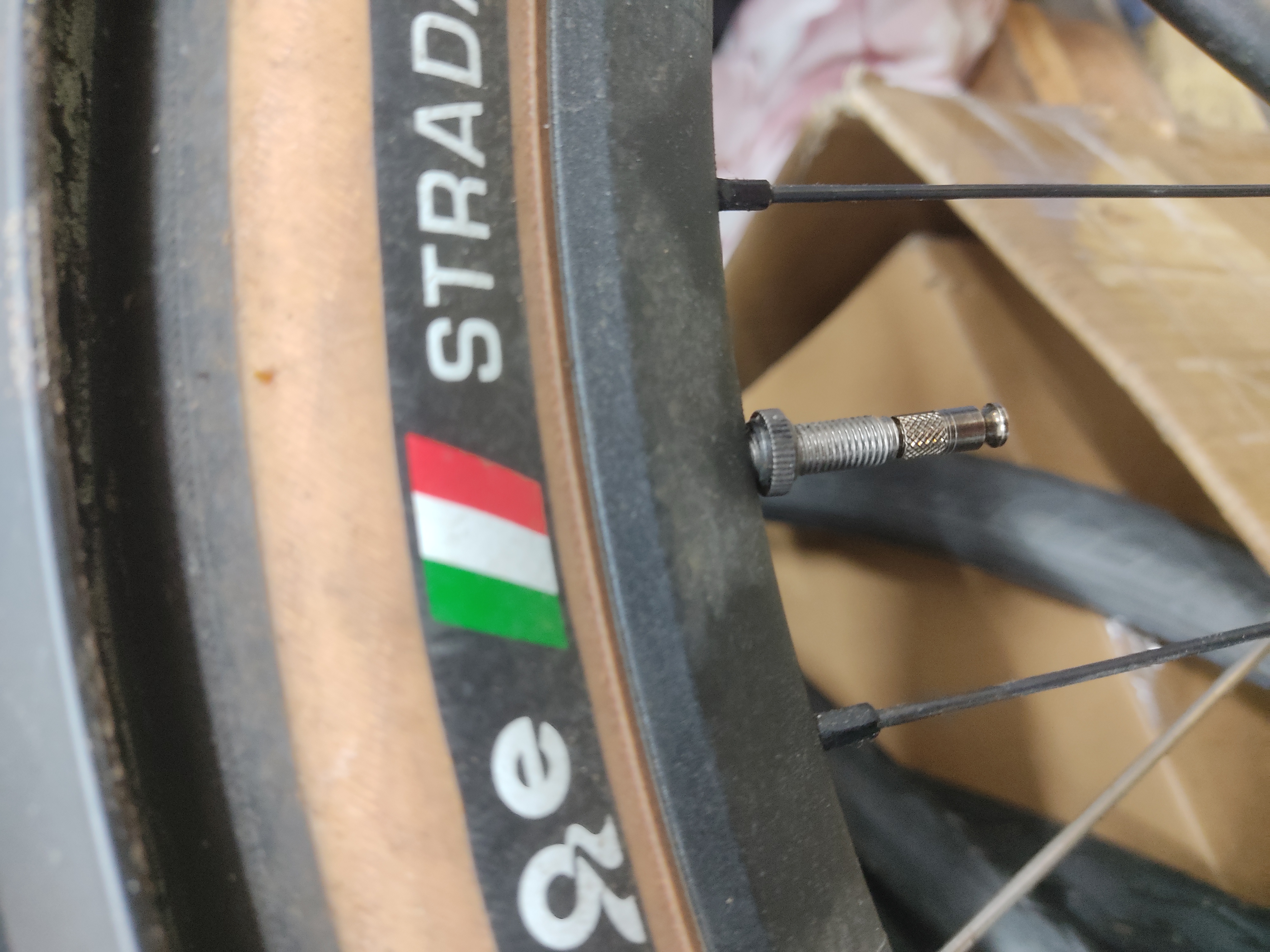 Installed Clik valve, without valve cap